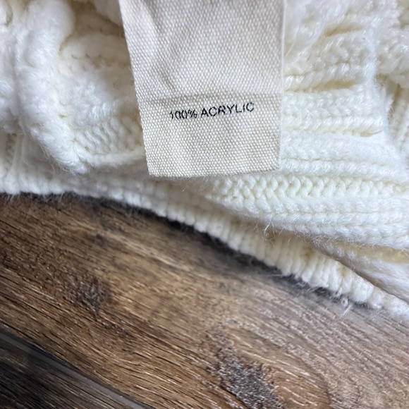 Marled Cream Cropped Sweater Vest Textured Size M Warm Fall Winter - Picture 6 of 9